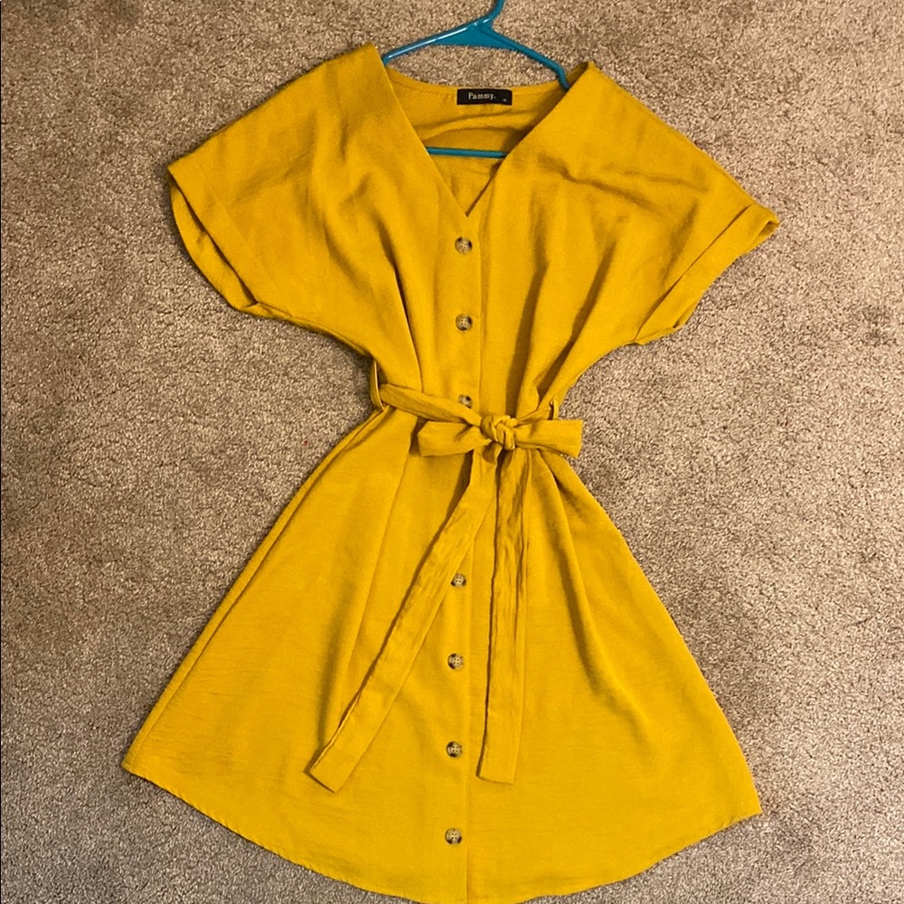 Elegant Yellow Button-Down Dress